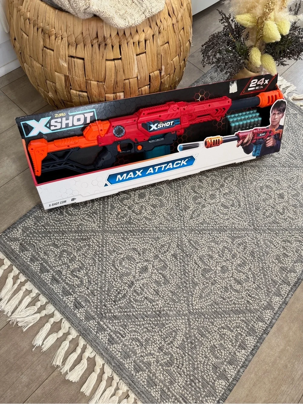 New Zuru X-Shot Max Attack Foam Dart Gun
